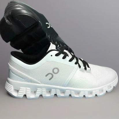 On Cloud Balance Trainers | Men’s & Women Lightweight Balance Running